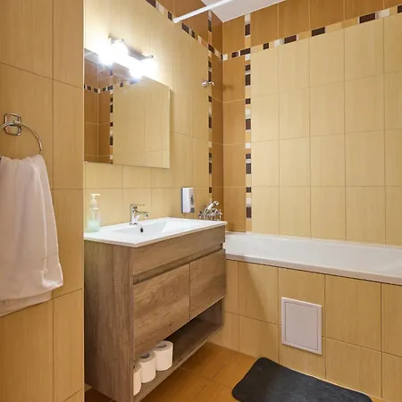 Apartment Klara - A Belvaros Sziveben Debrecen