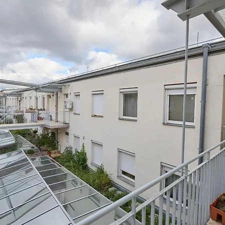 Klara - A Belvaros Sziveben Appartement Debrecen