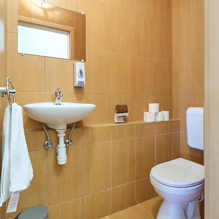 Klara - A Belvaros Sziveben Apartment